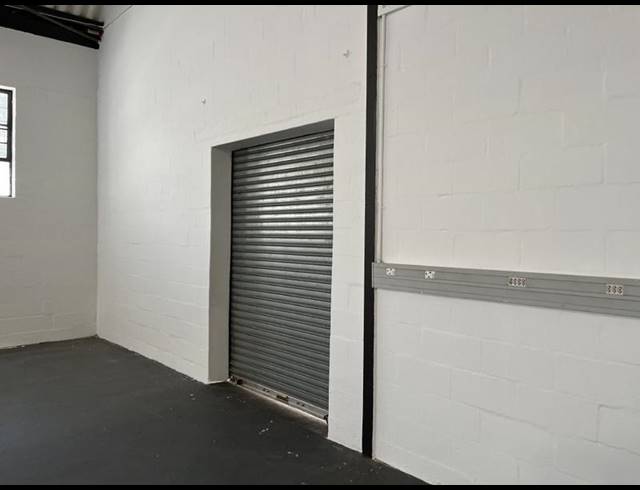 INDUSTRIAL PROPERTY TO RENT IN WOODSTOCK